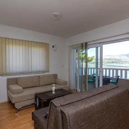 Apartment Janja