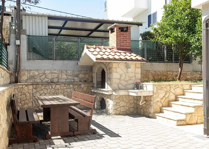 Janja טרוגיר