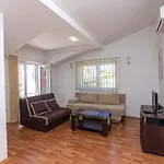 Apartamento Janja *
