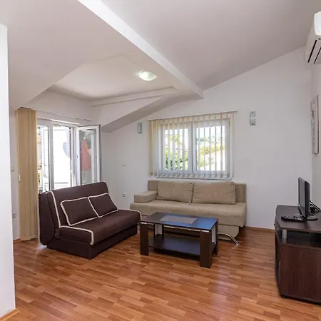 Apartmán Janja *