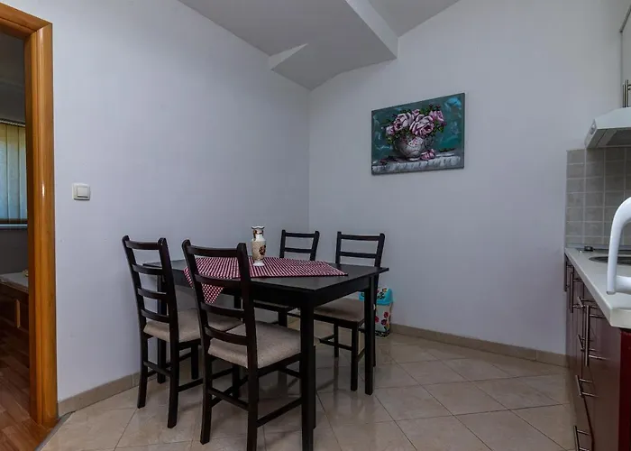 Appartement Janja *
