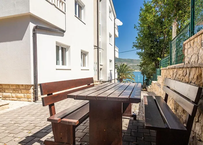 Janja Trogir